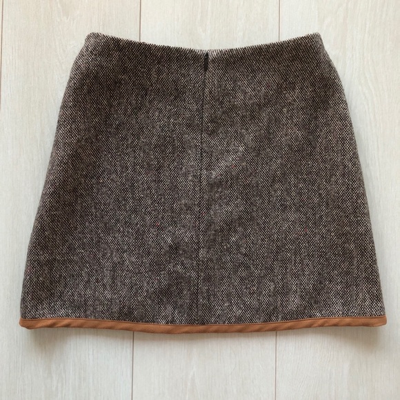 Topshop Mini Skirt - Picture 5 of 8